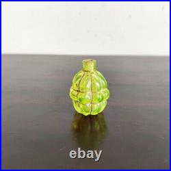 19c Vintage Victorian Neon Green Color Glass Perfume Bottle Old Collectible G855