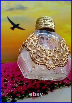 Beautiful SEXY vintage scent bottle from 1950s very collectable, FILIGREE