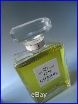 CHANEL FACTICE Bottle Rare No19 Vintage 1970s GLASS 50ml EDP 3.4 Splash Nr mint