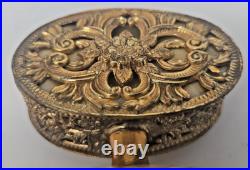 Gilded Ormolu Vintage Vanity Filigree Perfume Bottle W Flowers Applicator U219/1