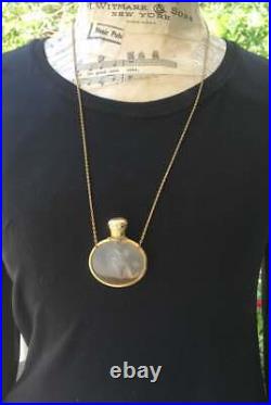 Lalique Vintage Ricci Perfume / Bottle Pendant Necklace Dove In Relief Rare Find