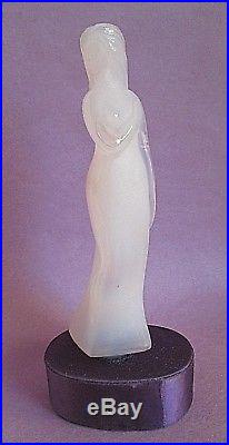 Lancome 1954 Vintage Pink Opal Glass Perfume Bottle Georges Delhomme Magie RARE