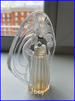 Large exclusive vintage Lalique perfume bottle 30 ml