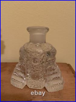 Pair Of Vintage Antique Cut Glass Clear Perfume Bottles Vanity Set Floral 8