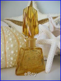 RARE Vintage Czech Perfume BottleAMBERDauber Intact4.25TallVery Collectible