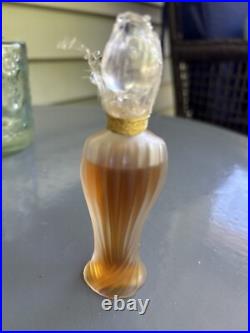 Sealed Full Rosebud Stopper Shalimar Guerlain Perfume Vintage Mid Century Bottle Sealed Full Rosebud Stopper Shalimar Guerlain Perfume Vintage Mid Century Bottle
