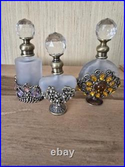 Set Of 3 Vintage Alice Aliya Refillable Perfume Bottle Embrossed Decor Screw Cap Set Of 3 Vintage Alice Aliya Refillable Perfume Bottle Embrossed Decor Screw Cap