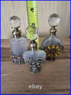Set Of 3 Vintage Alice Aliya Refillable Perfume Bottle Embrossed Decor Screw Cap Set Of 3 Vintage Alice Aliya Refillable Perfume Bottle Embrossed Decor Screw Cap