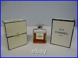 VINTAGE CHANEL NO 5 EXTRAIT PERFUME. 5 OZ LOVELY CRYSTAL BOTTLE SEALED w BOX