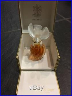 VIntage Nina Ricci L'Air Du Temps Pure Parfum-1oz. Lalique Double Dove Bottle