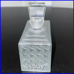 Vintage 1950's Christian Dior, Miss Dior- Diorama Frosted Crystal Glass Perfume Vintage 1950's Christian Dior, Miss Dior- Diorama Frosted Crystal Glass Perfume