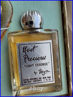Vintage 1950's Perfume Set White Shoulders