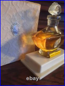 Vintage 1977 USSR Bottle Perfume Pearl With box Soviet Collectibles