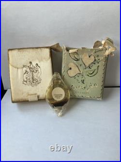 Vintage Coeur Joie Crystal Lalique Perfume Bottle Nina Ricci Box 1/2 Oz As Is Vintage Coeur Joie Crystal Lalique Perfume Bottle Nina Ricci Box 1/2 Oz As Is