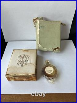 Vintage Coeur Joie Crystal Lalique Perfume Bottle Nina Ricci Box 1/2 Oz As Is Vintage Coeur Joie Crystal Lalique Perfume Bottle Nina Ricci Box 1/2 Oz As Is