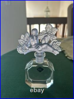 Vintage Desna Czech Perfume Bottle. Lavender Figural Nude Stopper