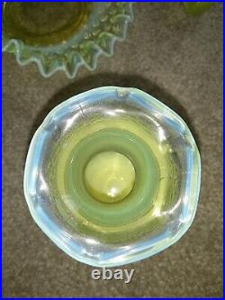 Vintage Fenton Uranium Vaseline Urani Opalescent Glass Perfume Bottle With Plate