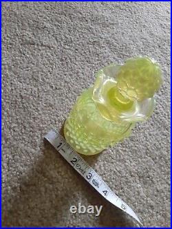 Vintage Fenton Uranium Vaseline Urani Opalescent Glass Perfume Bottle With Plate