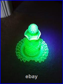 Vintage Fenton Uranium Vaseline Urani Opalescent Glass Perfume Bottle With Plate