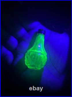 Vintage Green Uranium Glass Perfume Bottle with Stopper Strong UV Glow Mint