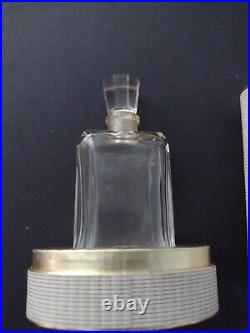 Vintage Houbigant Quelques Fleures perfume bottle with box Near Mint