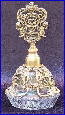 Vintage Matson Ormulo Gold Filigree Cherub Glass Perfume Bottle & Stopper 6