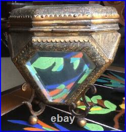 Vintage Perfume Bottle Holder Casket Etched Beveled Glass Panels With Bottles
