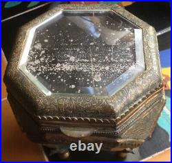 Vintage Perfume Bottle Holder Casket Etched Beveled Glass Panels With Bottles