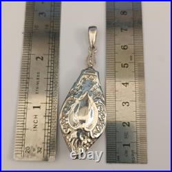 Vintage Perfume Bottle Pendant Silver Vintage Poison Oil Bottle Screw Relief 925