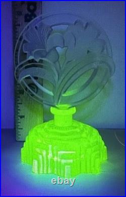 Vintage Pesnicak Signed Uranium Glass Perfume Bottle Czech Republic 5.5 tall
