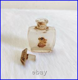 Vintage Richard Hudnut Glass Perfume Bottle Paris Decorative Props G494