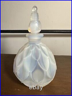 Vintage Sabino France Opalescent art glass Patalia perfume bottle