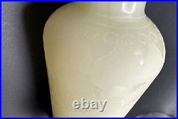 Vintage White Jade Chinese Handmade Perfume Bottle Etched Floral Deco