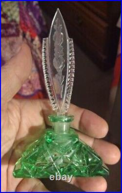 Vintage Women's Uranium Glass Perfume Bottle with Glass Stopper Collectible Used