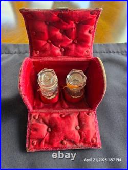 Vintage early 1900 red velvet perfume caddy with two perfume bottles Vintage early 1900 red velvet perfume caddy with two perfume bottles