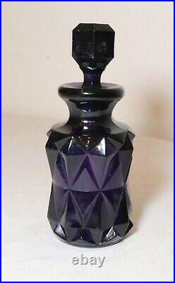 Vintage mold blown black amethyst purple art glass perfume scent bottle jar lid