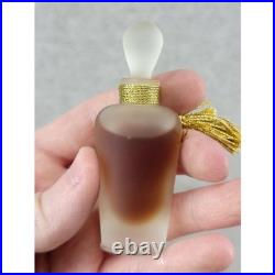 Volage Parfum Neiman Marcus Vintage 1/4 fl oz 7.5ml Frosted Bottle Gold Tassel