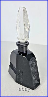 Vtg Art Deco Czech Black Glass Perfume Bottle Intaglio Etched Stopper Dauber